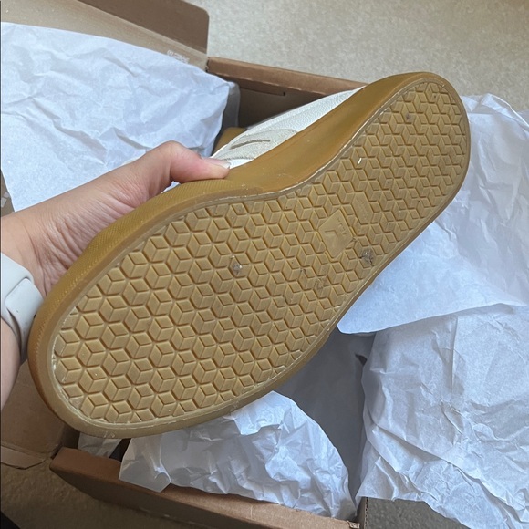 Veja Men's White Campo sneaker chromefree Leather - Picture 6 of 6